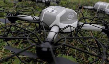 Walt Disney World Resort e Intel apresentam show de luzes com drones no céu