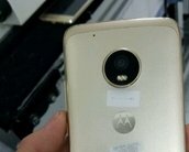 Será que ele volta? Suposto Moto X (2017) com corpo metálico surge em foto