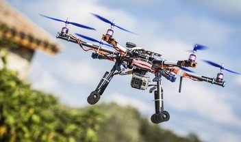 Quedas e formato bizarro atrapalham projeto de entregas via drone da Google