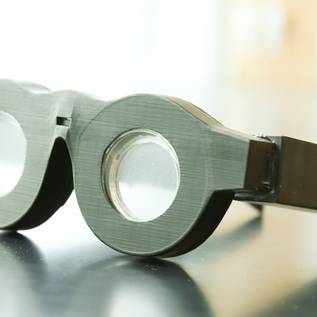Imagem de Óculos inteligentes têm 'lentes líquidas' para fazer foco automático