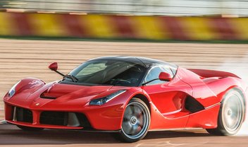 Cavalo elétrico: Ferraris a partir de 2019 terão propulsores híbridos