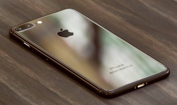 Informante diz que os três novos iPhones terão recarga sem fio