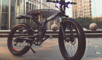 Bicicleta elétrica dobrável com pneus largos é sucesso em crowdfunding