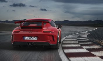 O novo Porsche 911 GT3 com câmbio manual é o sonho de qualquer purista