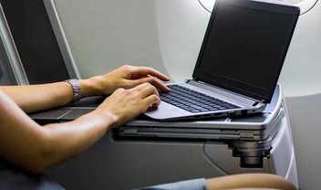 Proibição de laptops em voos para os EUA gera oportunidades no mercado