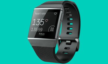 Vazam imagens do novo smartwatch pós-Pebble da FitBit