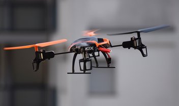 Empresa chinesa testa drones para fazer entregas de mais de 1 tonelada