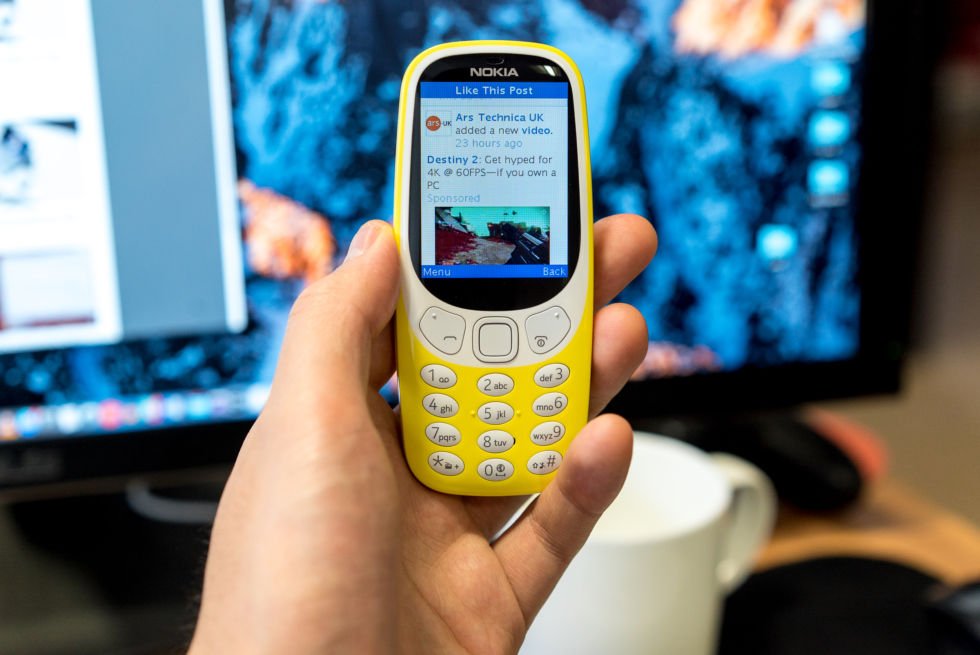 O retorno do indestrutível Nokia 3310 - Sala7design