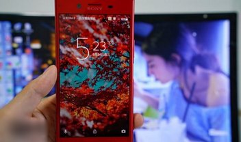 Fotos vazadas mostram Sony Xperia XZ Premium na gloriosa cor vermelha