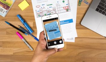 Adobe Scan usa a câmera do seu celular para converter documentos em PDF