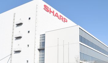 Sharp vai investir 1,7 bilhão de reais para fabricar painéis OLED [rumor]