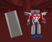 Hasbro lança power bank que realmente se transforma em Optimus Prime