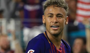 Transferência de Neymar para o PSG traz problemas sérios para a Konami