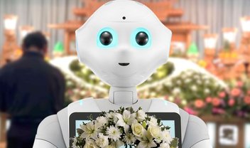 Robô Pepper vai ser programado para rezar em velórios no Japão