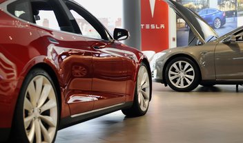 Tesla deve liderar venda de elétricos em 2021 nos EUA, VW vem em seguida