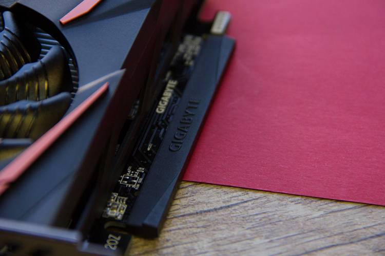 Detalhes da Radeon RX 550