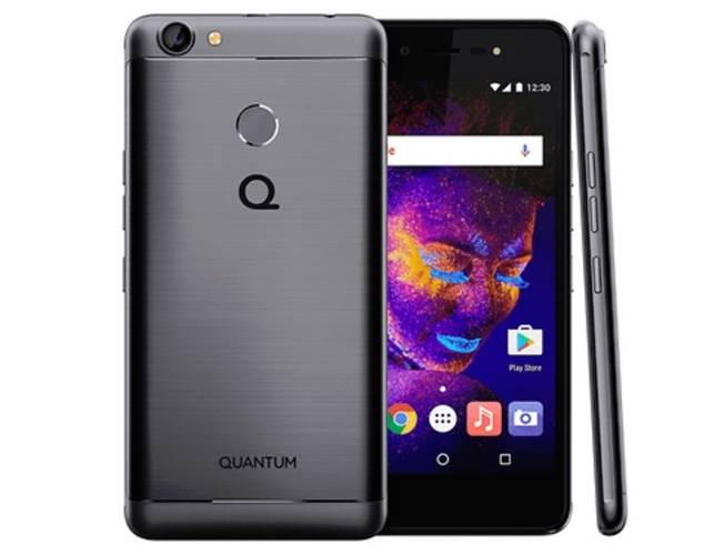 Um celular em vários ângulos