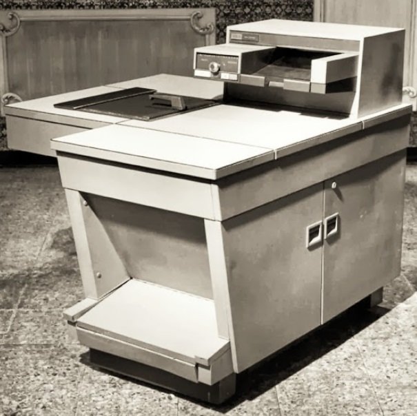 Uma máquina Xerox 914.