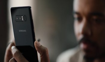 Novo comercial da Samsung tira sarro dos dez anos do iPhone [vídeo]