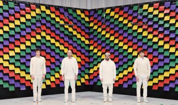 Novo clipe da banda OK Go usa painéis com 567 impressoras