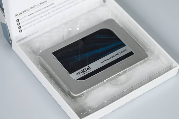 Embalagem - Crucial MX300