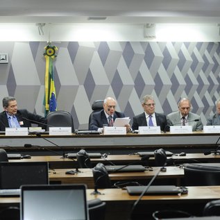 Imagem de Projeto pode dar garantia de 1 ano para jogos eletrônicos e softwares