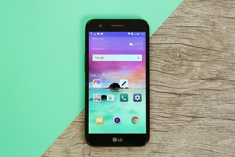 LG K10 Novo celular barato