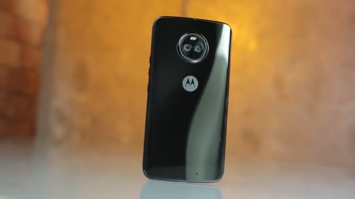 Moto X4 celular intermediário