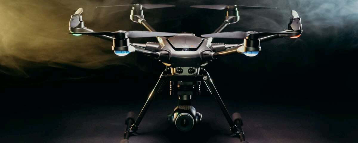 Yuneec international deals typhoon h drone