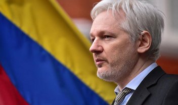Julian Assange recebe cidadania equatoriana