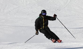 Equipe de ski treina em realidade virtual para Jogos Olímpicos de Inverno