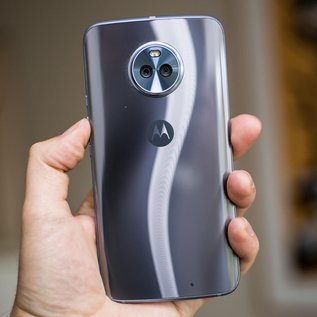 Imagem de Fonte diz que Motorola vai cancelar o Moto X5 para produzir mais Moto Snaps