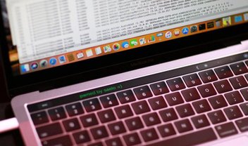 Hacker explora falha no Safari para invadir a Touch Bar do MacBook