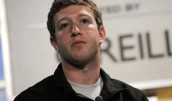 Zuckerberg cutuca Apple: ‘Quem cobra caro nem sempre se preocupa com você’