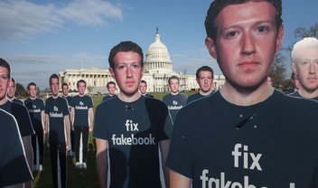 Protesto leva legião de ‘Zuckerbergs de papelão’ para Washington