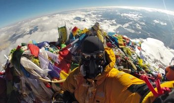 Quer zoar um terraplanista? Mostre esta selfie clicada no Everest a ele!