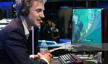 Ninja supera o próprio recorde na Twitch e registra 667 mil espectadores