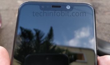 Vazam novas fotos reais do Motorola One Power, mais um clone do iPhone X