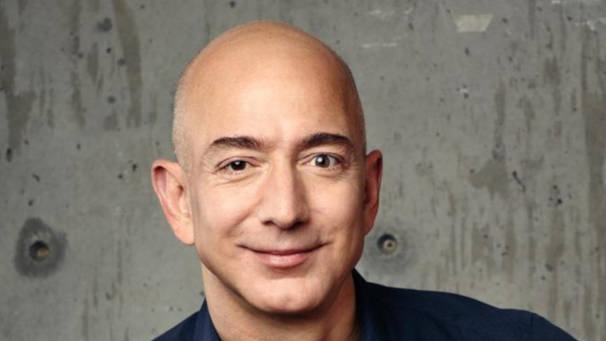 Quem é Jeff Bezos, o dono da