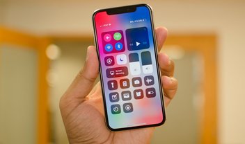 Apple vai continuar usando telas LCD em iPhones após 2018