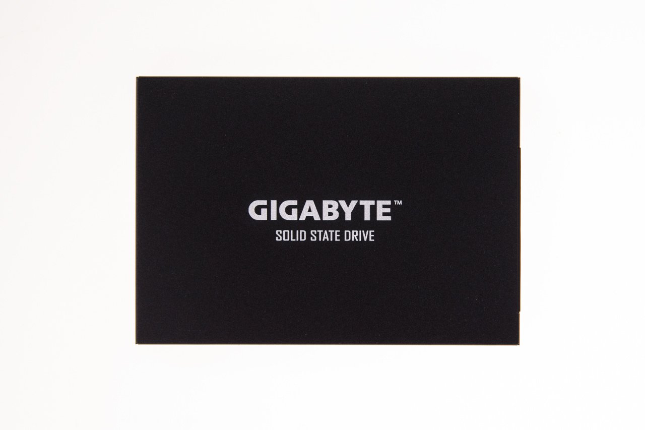 Design GIGABYTE UD Pro