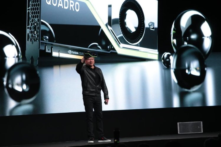 Jensen Huang com Quadro RTX