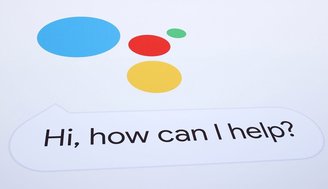 Google ainda não sabe se deixará o Assistente fingir ser humano ao telefone  - TecMundo