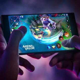 Imagem de Razer Phone 2 vaza em benchmarks e pode ter LEDs Chroma