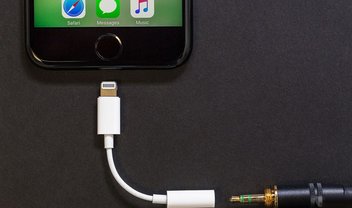 Novos iPhones não trarão mais adaptador de 3,5 mm para fones na caixa