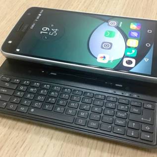 Imagem de Projeto de teclado físico deslizante para Moto Z é cancelado