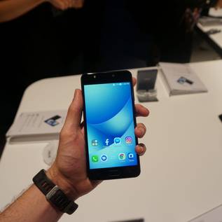 Imagem de Alerta de promoção! Zenfone 4 Max tem biometria e câmera dupla por R$ 777