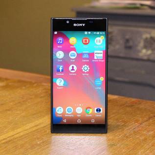 Imagem de Precisa de um celular baratinho? O Sony Xperia L1 está por R$ 549 no Zoom