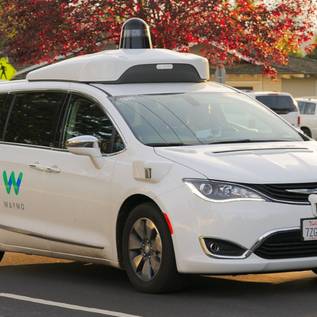 Imagem de Waymo vai lançar serviço de transporte com carros autônomos ainda neste ano