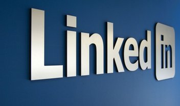 Ilegalmente, LinkedIn enviou anúncios para 18 milhões de contas do Facebook